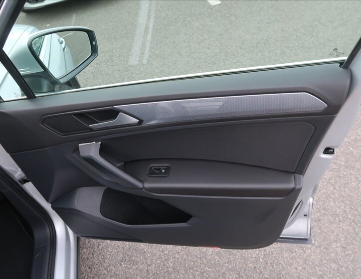 Volkswagen Tiguan Kombi 1,5 l 110 kw