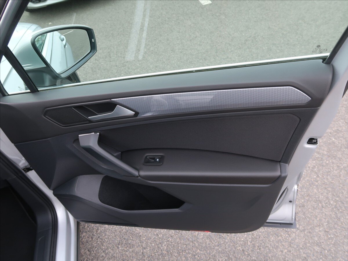 Volkswagen Tiguan Kombi 1,5 l 110 kw
