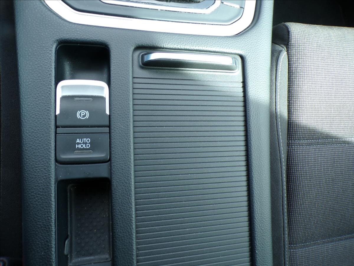 Volkswagen Passat Kombi 2,0 l 110 kw