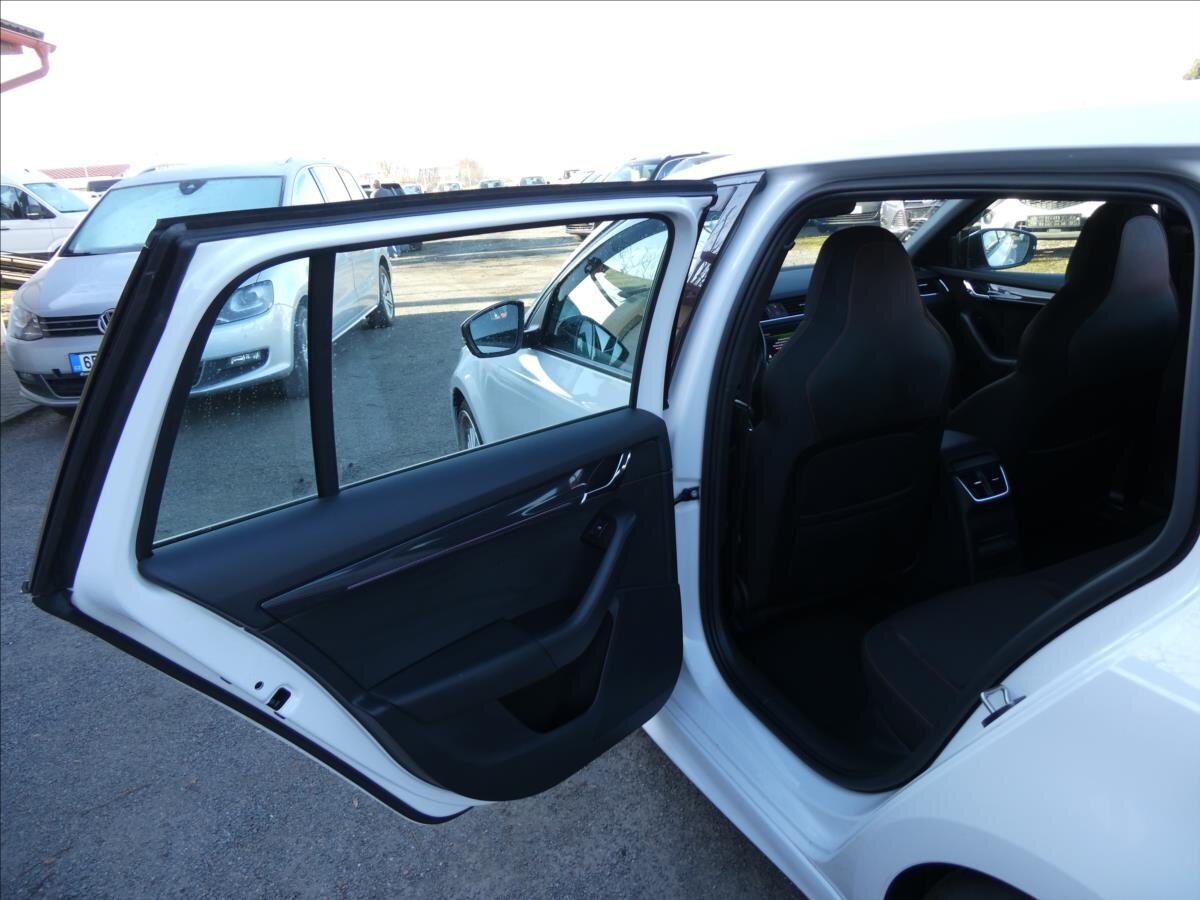 Škoda Octavia Kombi 2,0 l 169 kw