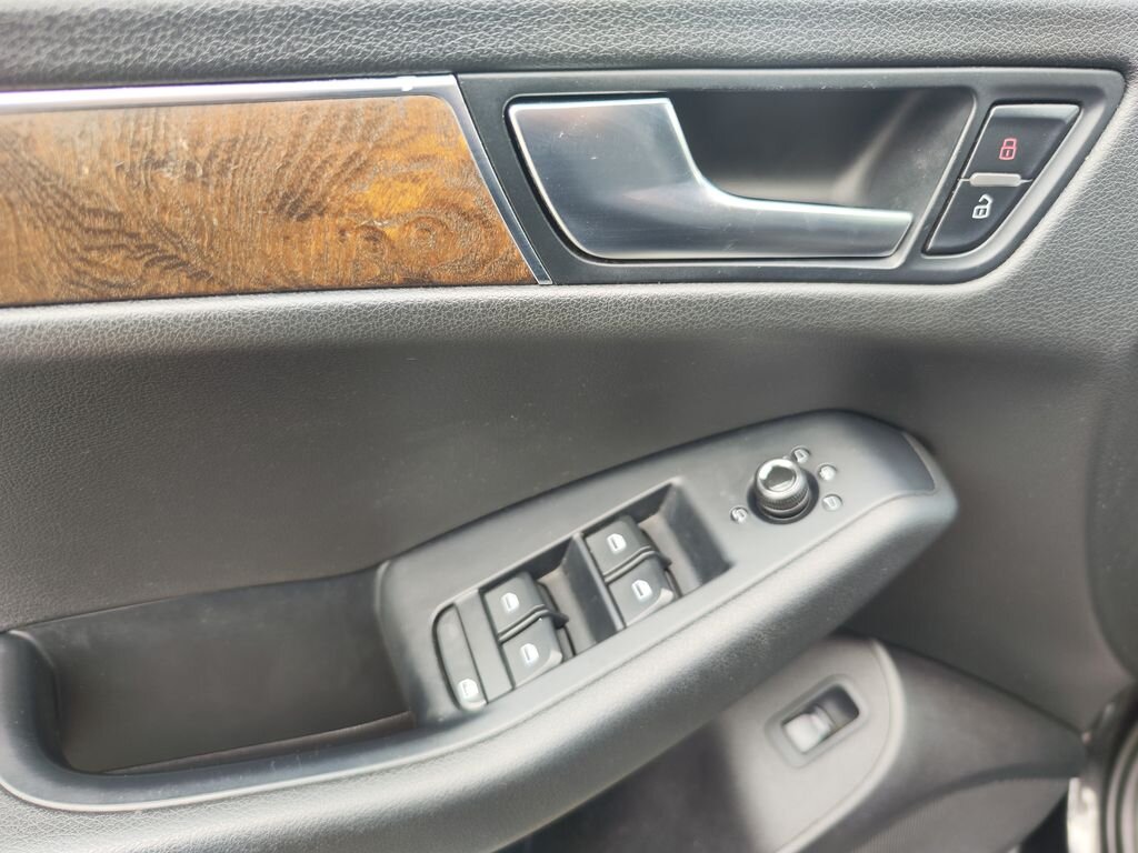 Audi Q5 SUV / Terénní 2,0 l 155 kw