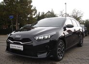 KIA Ceed 4