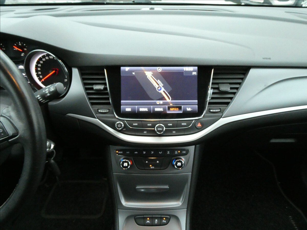 Opel Astra Hatchback 1,6 l 81 kw