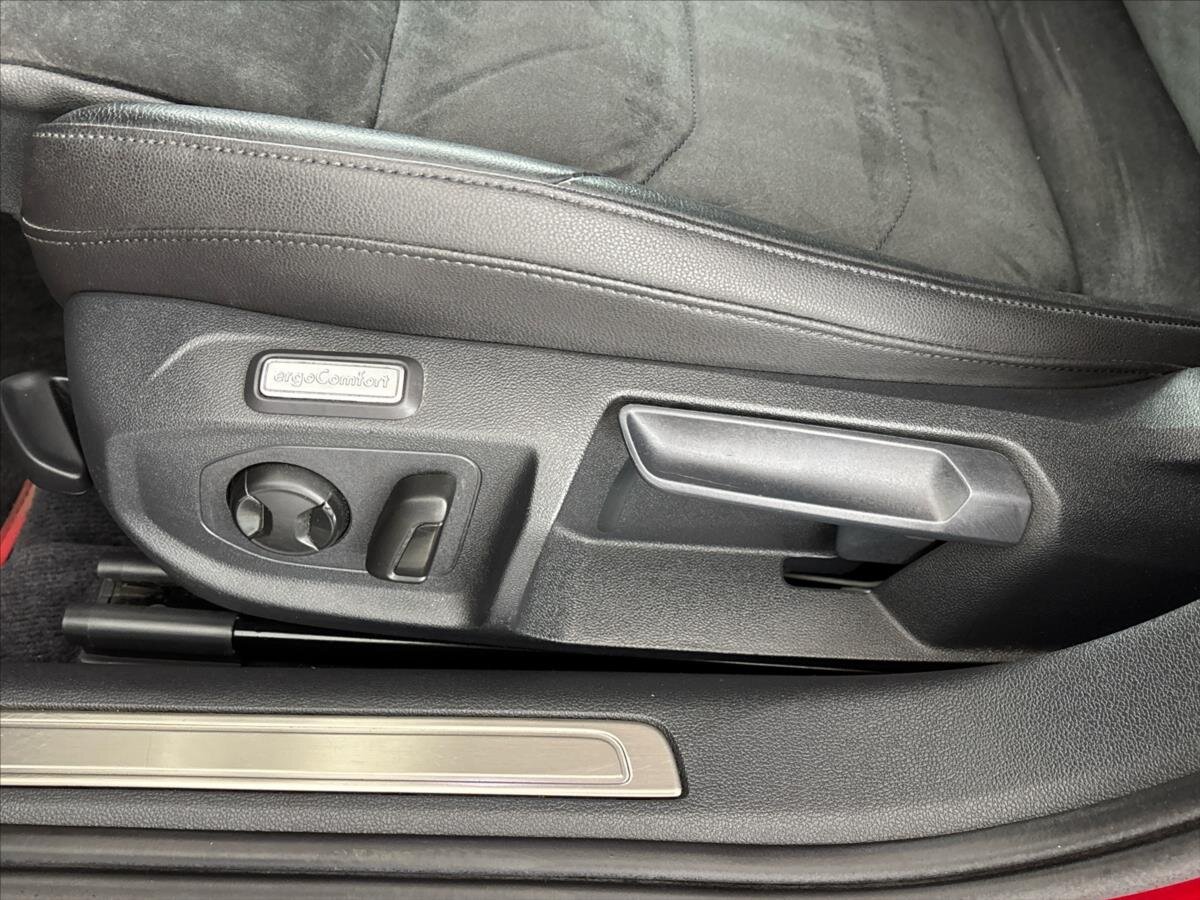 Volkswagen Arteon Liftback 2,0 l 110 kw