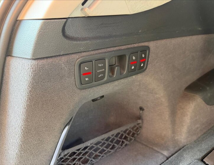 Audi Q7 SUV / Terénní 3,0 l 200 kw