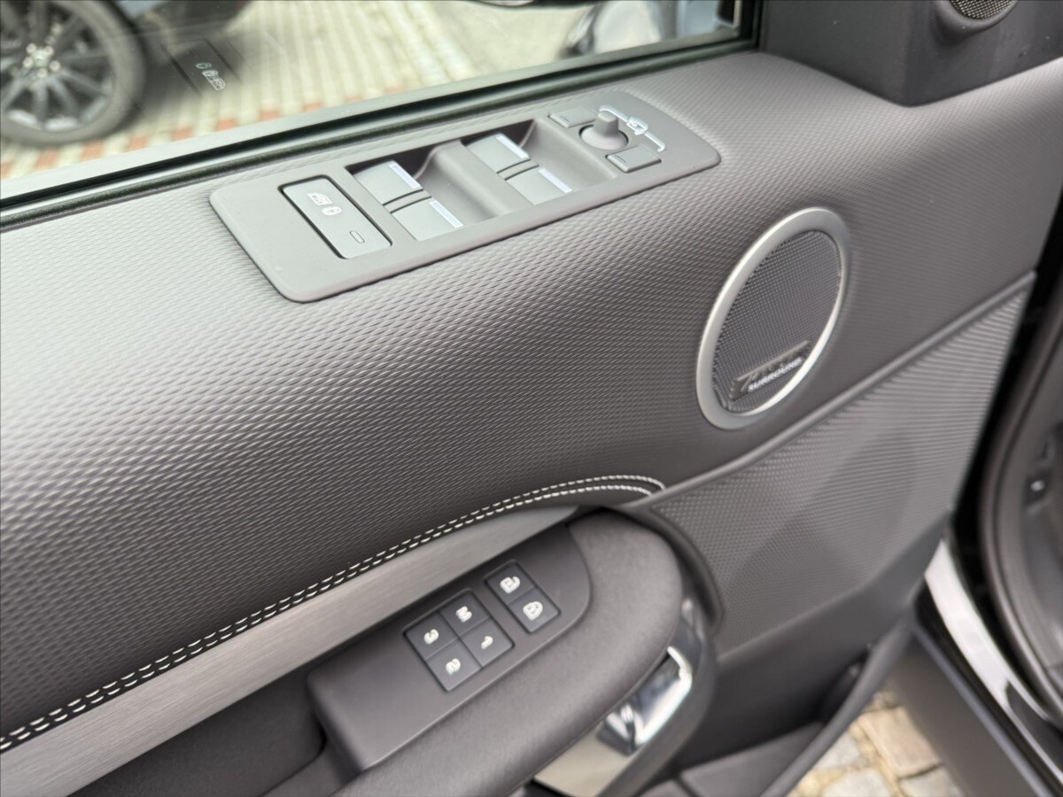 Land Rover Discovery SUV / Terénní 3,0 l 184 kw