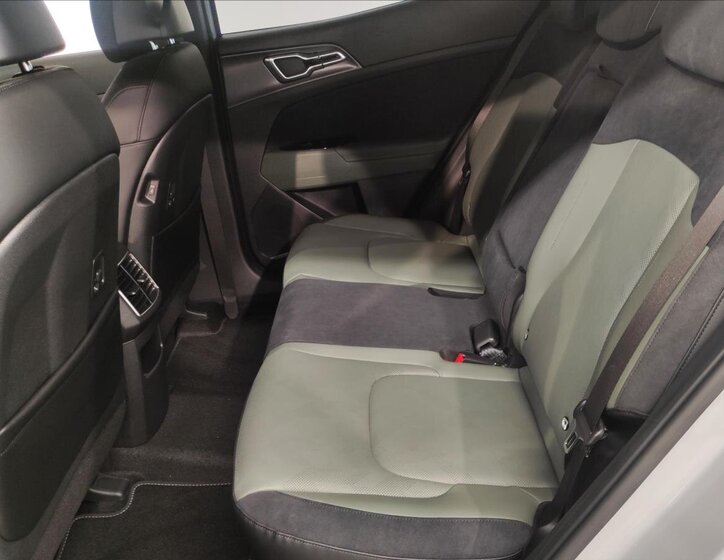 KIA Sportage SUV 1,6 l 118 kw