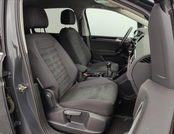 Volkswagen Touran MPV 1,4 l 110 kw