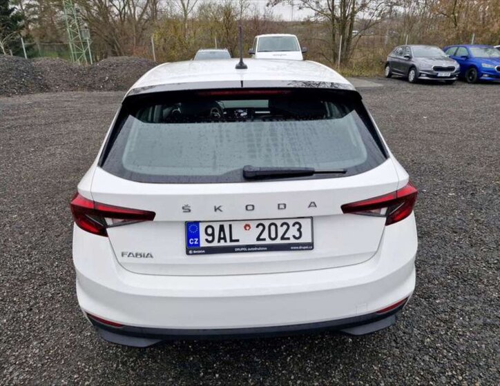 Škoda Fabia Hatchback 999,0 59 kw