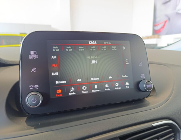 Fiat Tipo Sedan / Limuzína 1,6 l 96 kw