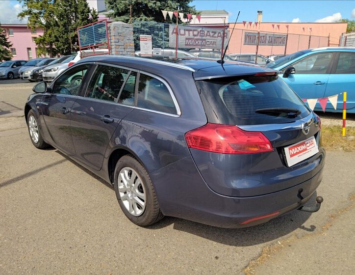 Opel Insignia Kombi 1,8 l 103 kw