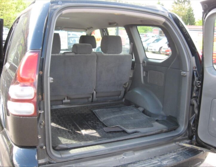 Toyota Land Cruiser SUV / Terénní 3,0 l 122 kw