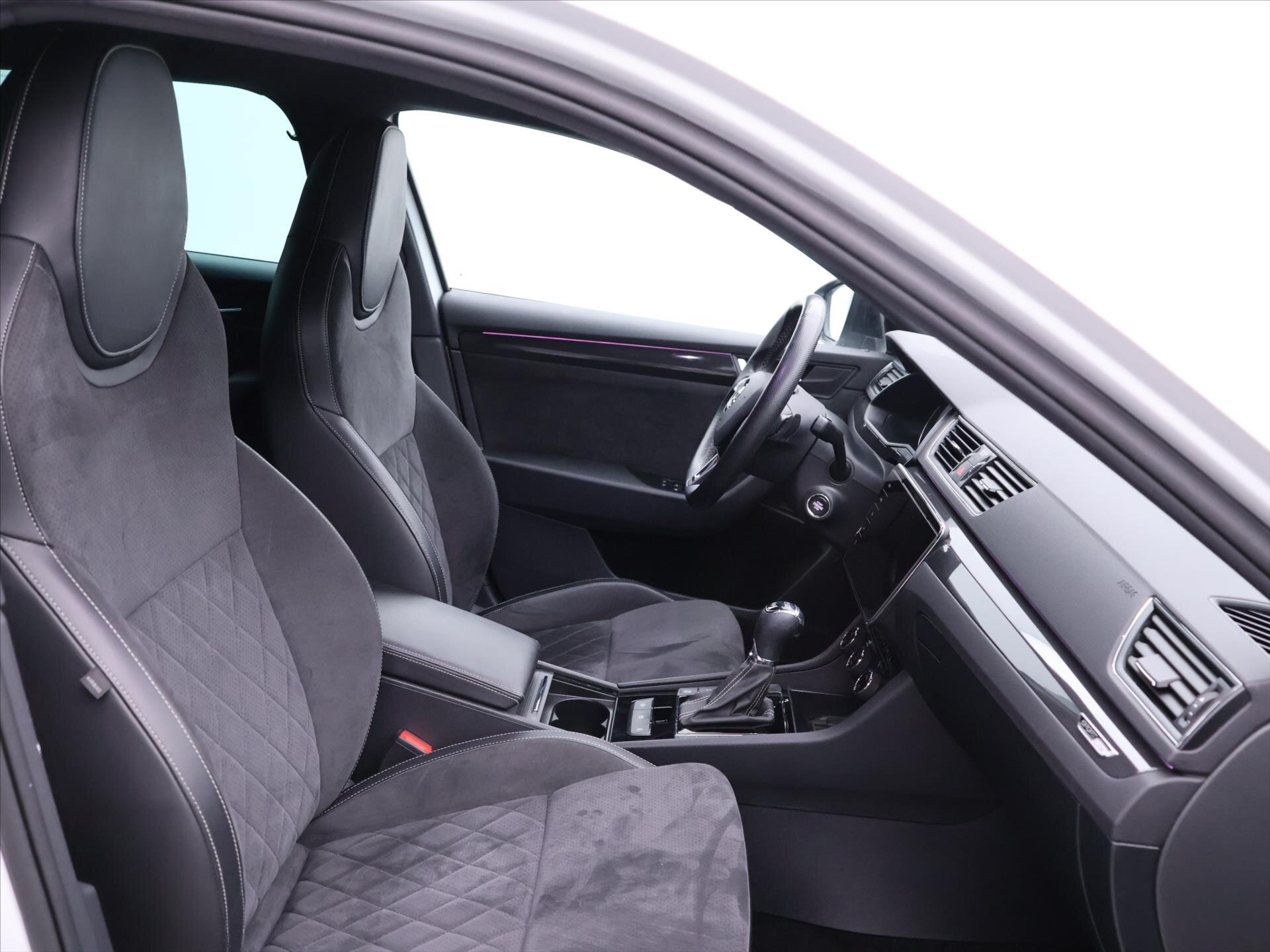 Škoda Superb Kombi 2,0 l 140 kw