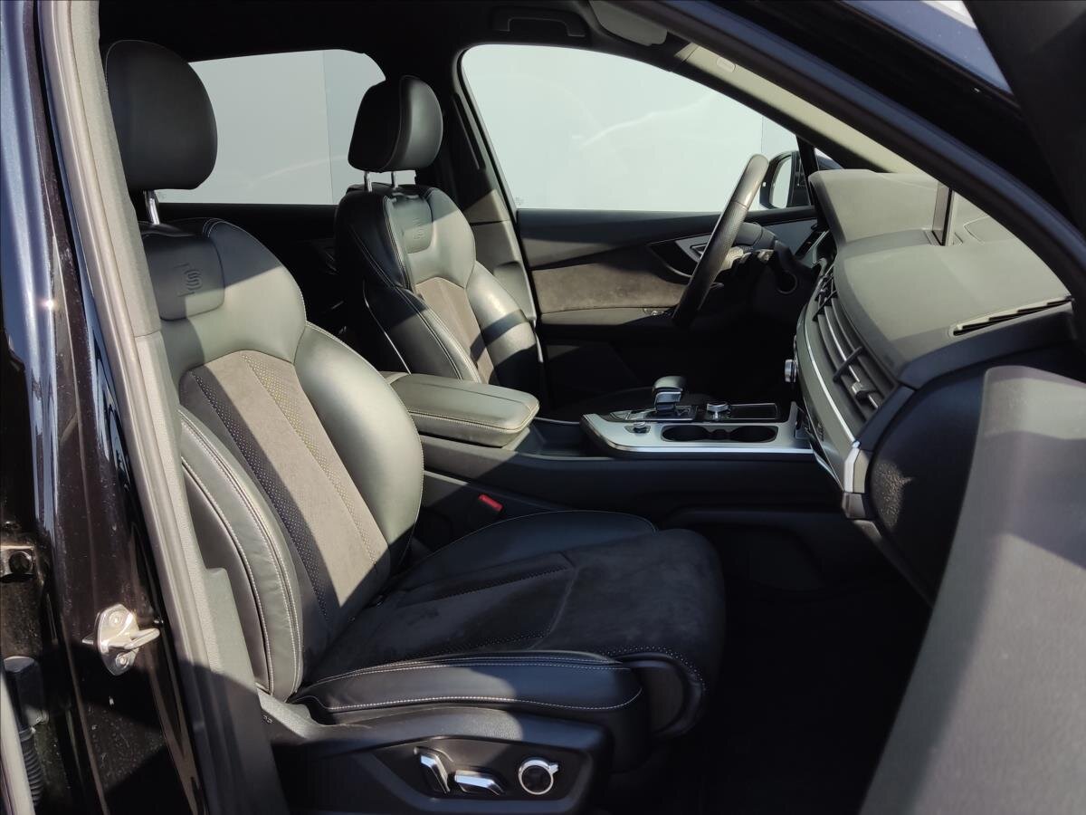 Audi Q7 SUV / Terénní 3,0 l 200 kw