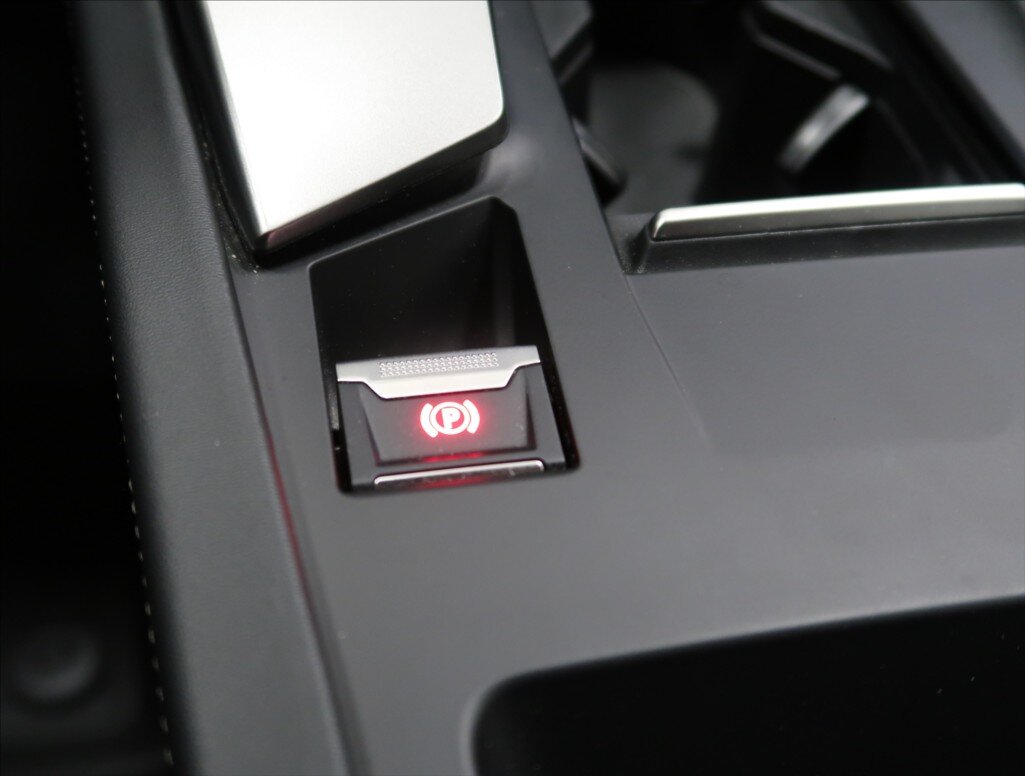 Peugeot 308 Kombi 1,2 l 96 kw