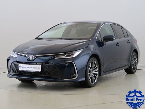 Toyota Corolla Sedan / Limuzína 1,5 l 92 kw