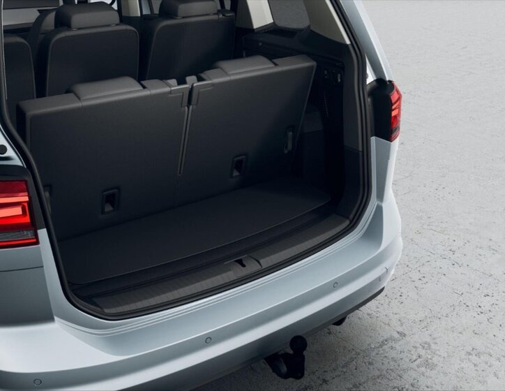 Volkswagen Touran MPV 1,5 l 110 kw