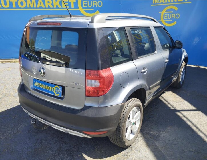 Škoda Yeti SUV / Terénní 1,2 l 77 kw