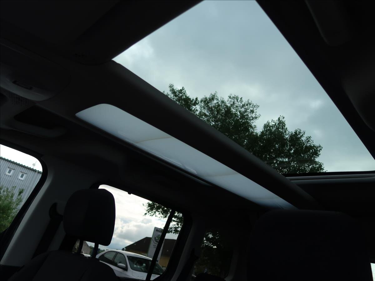 Citroën Berlingo MPV 1,5 l 96 kw