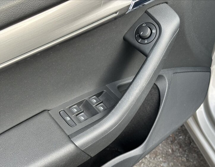 Škoda Octavia Kombi 1,5 l 110 kw