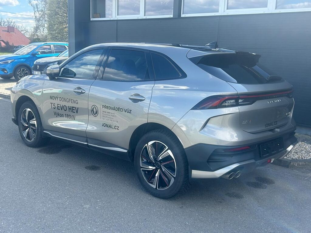 Dongfeng Ostatní SUV / Terénní 1,5 l 180 kw