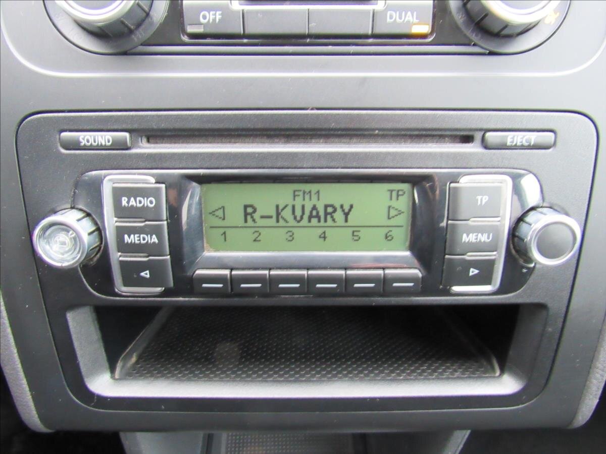 Volkswagen Touran Kombi 1,2 l 77 kw