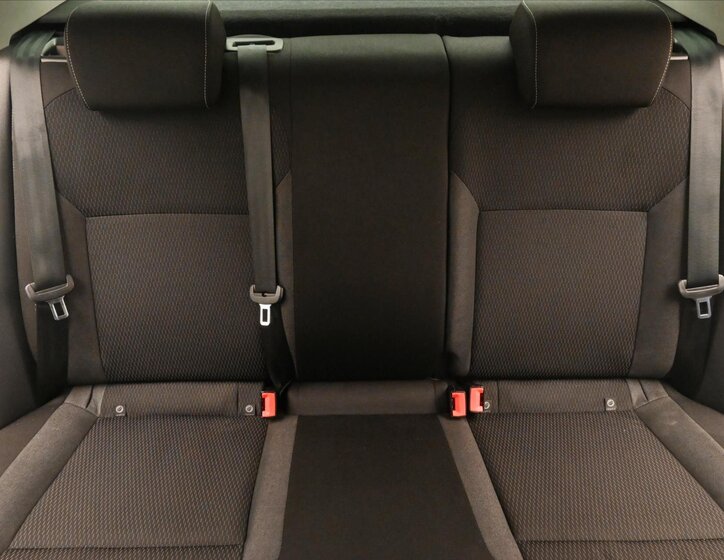 Škoda Rapid Sedan / Limuzína 1,2 l 63 kw