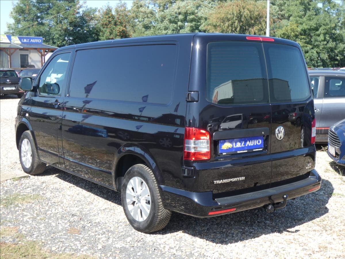 Volkswagen Transporter Skříň 2,0 l 103 kw