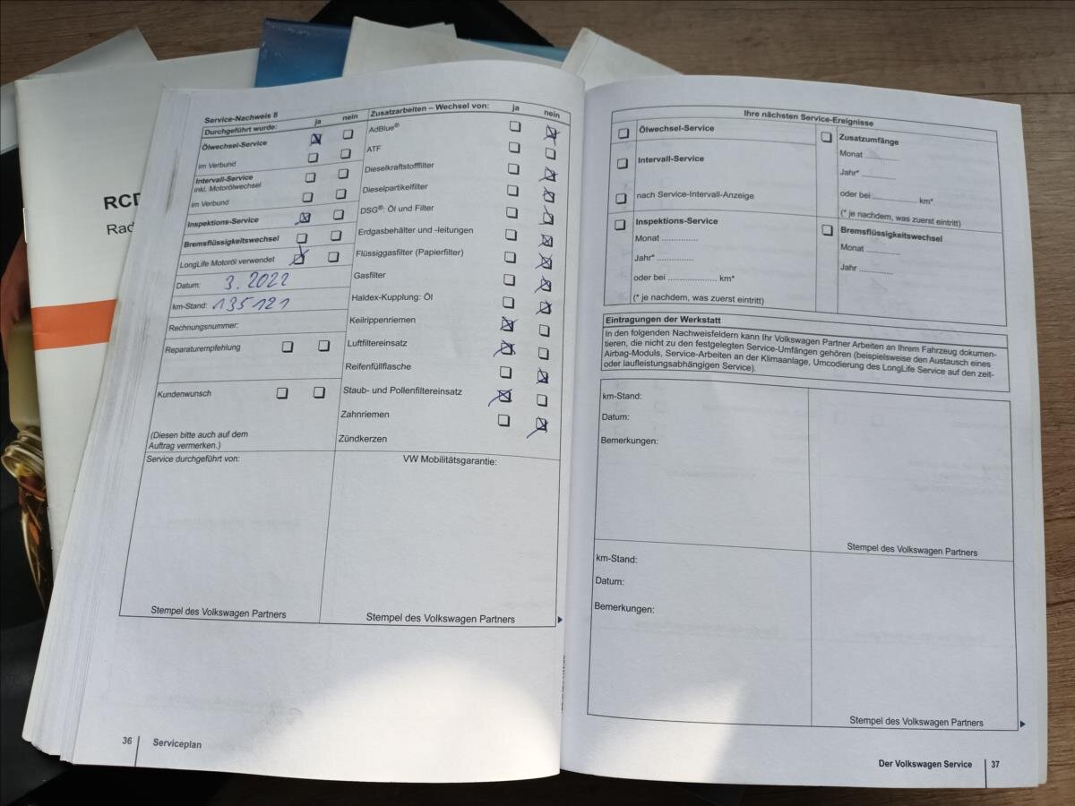 Volkswagen Touran MPV 1,2 l 77 kw