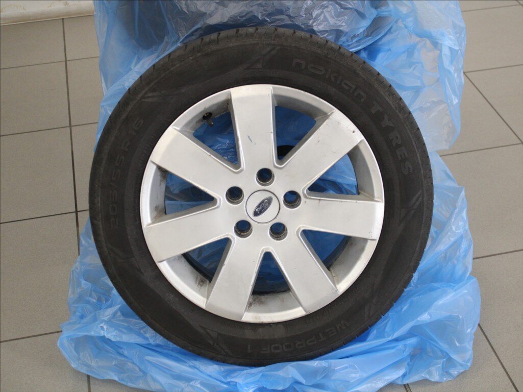 Ford Mondeo Liftback 2,0 l 107 kw