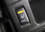 Nissan Qashqai SUV / Terénní 1,3 l 103 kw