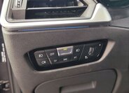 BMW Řada 3 Sedan / Limuzína 2,0 l 215 kw