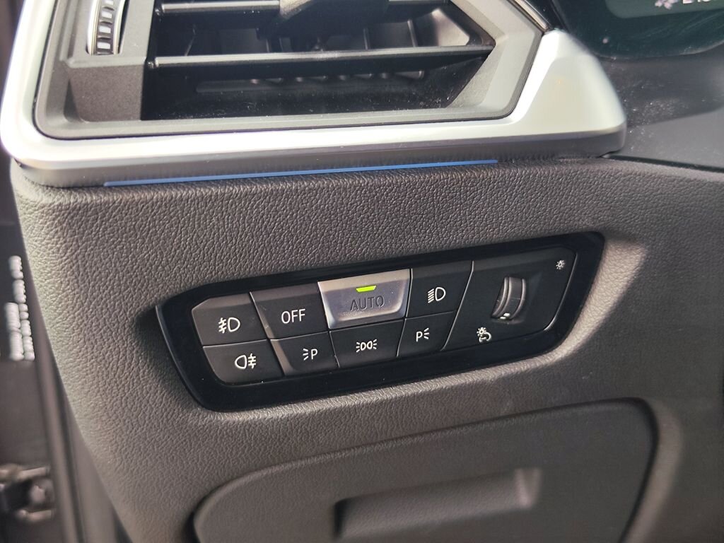 BMW Řada 3 Sedan / Limuzína 2,0 l 215 kw