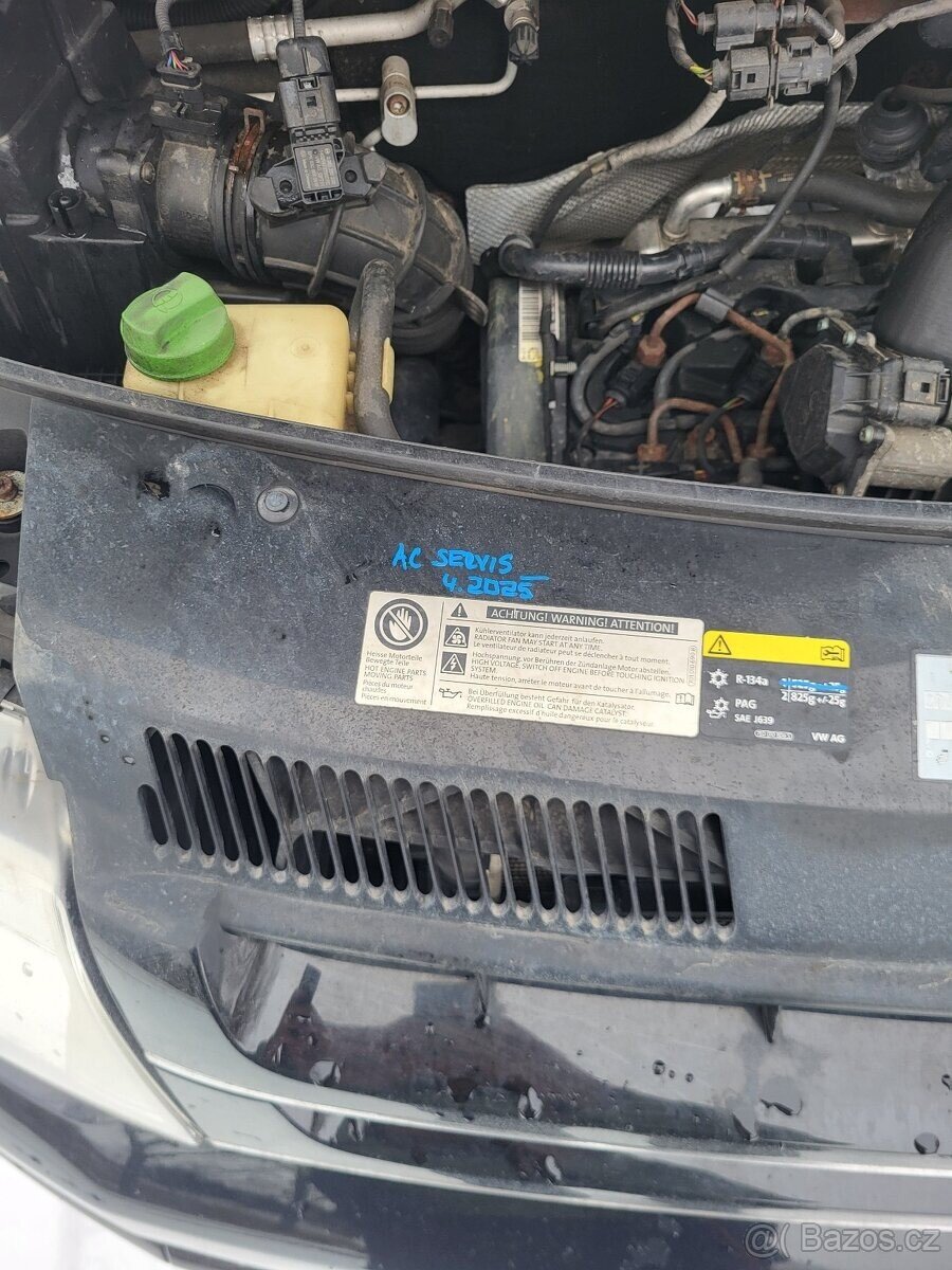 Volkswagen Caravelle VAN-Minibus 2,0 l 103 kw