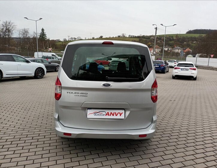Ford Tourneo Courier MPV 1,5 l 55 kw