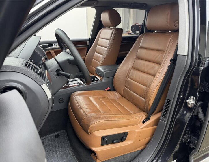 Volkswagen Touareg SUV 3,0 l 165 kw