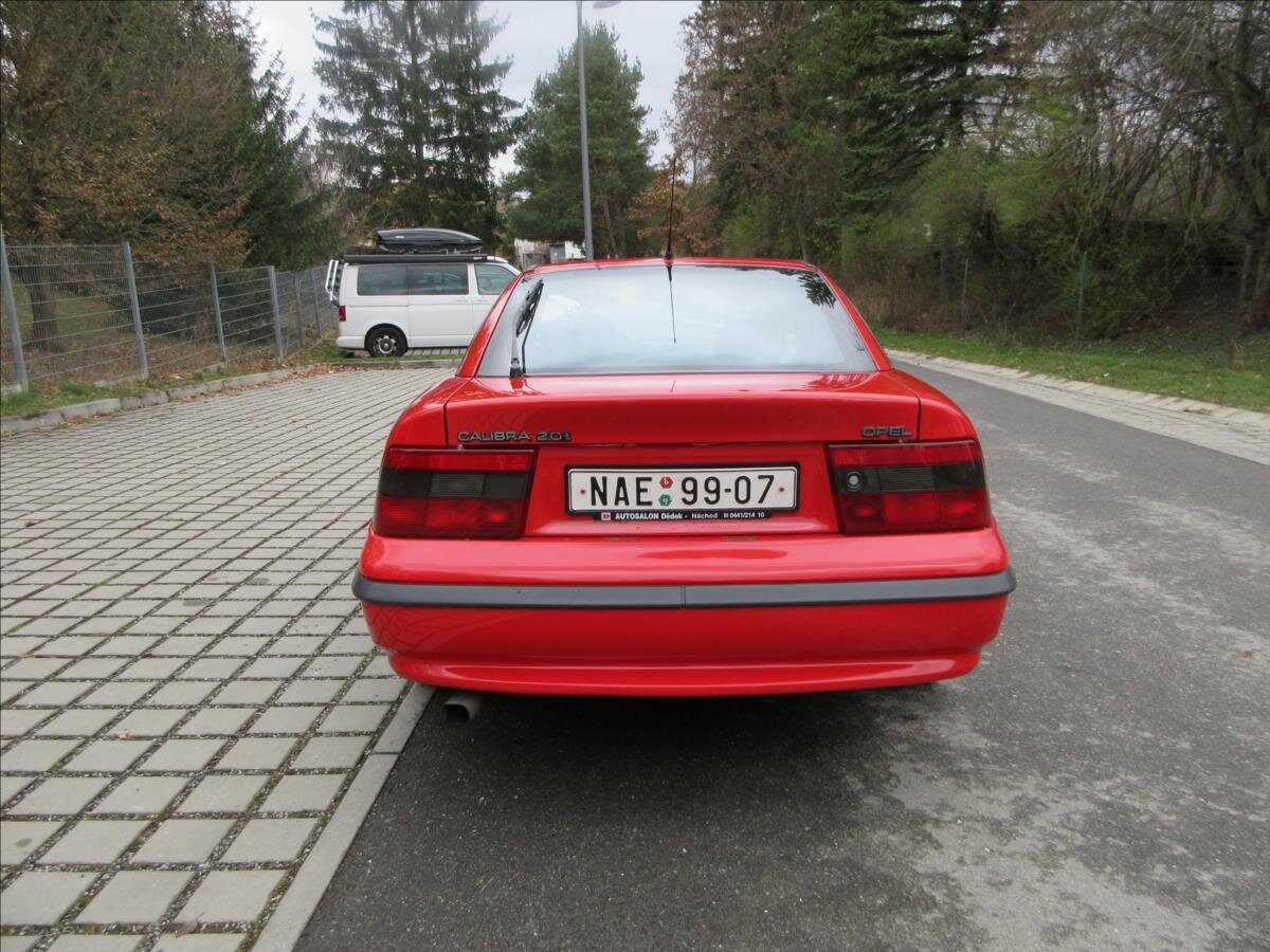 Opel Calibra Kupé 2,0 l 85 kw