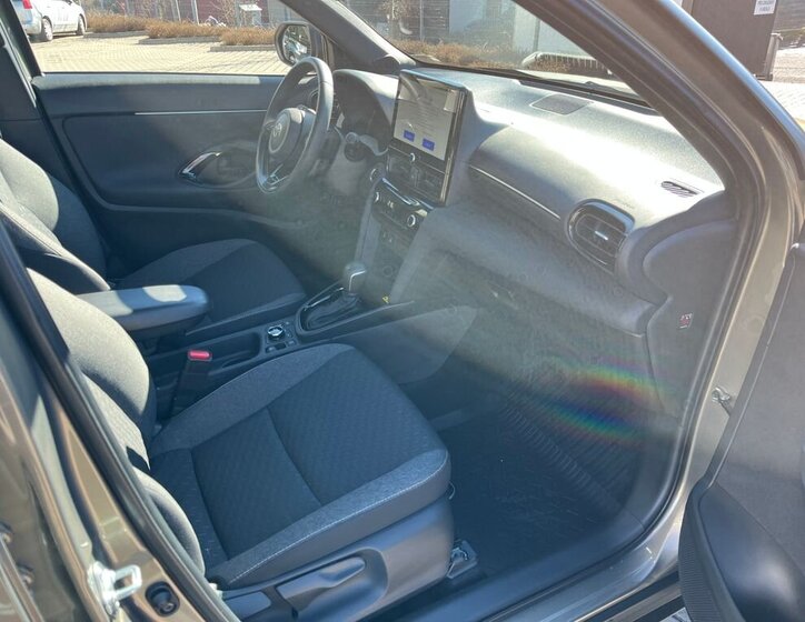 Toyota Yaris Cross SUV / Terénní 1,5 l 68 kw