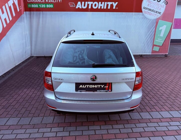 Škoda Superb Kombi 2,0 l 103 kw