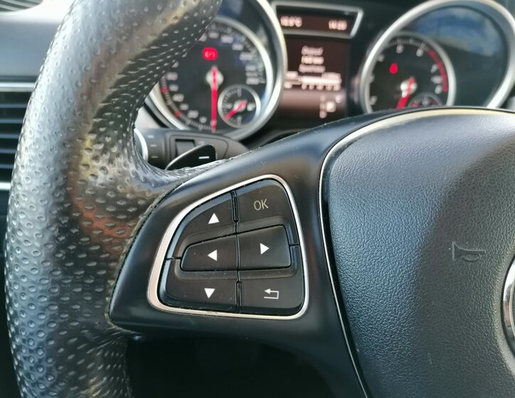 Mercedes-Benz GLE 22