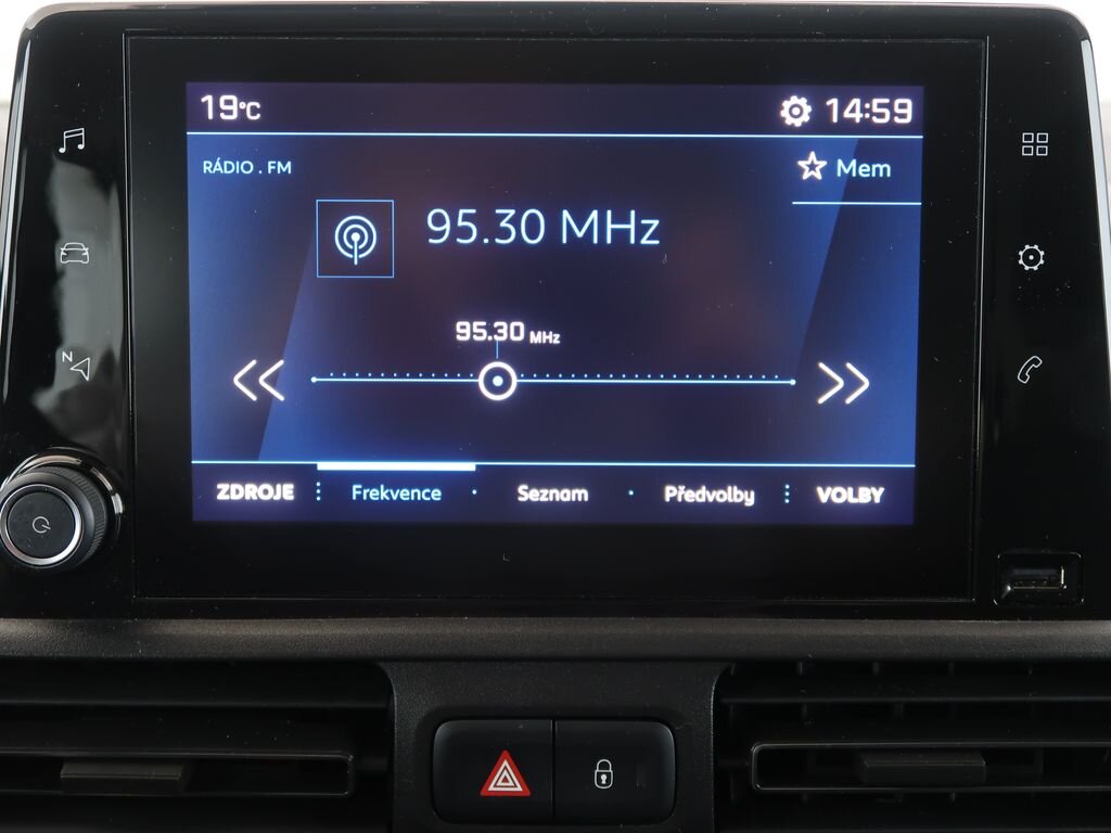 Peugeot Rifter MPV 1,5 l 96 kw