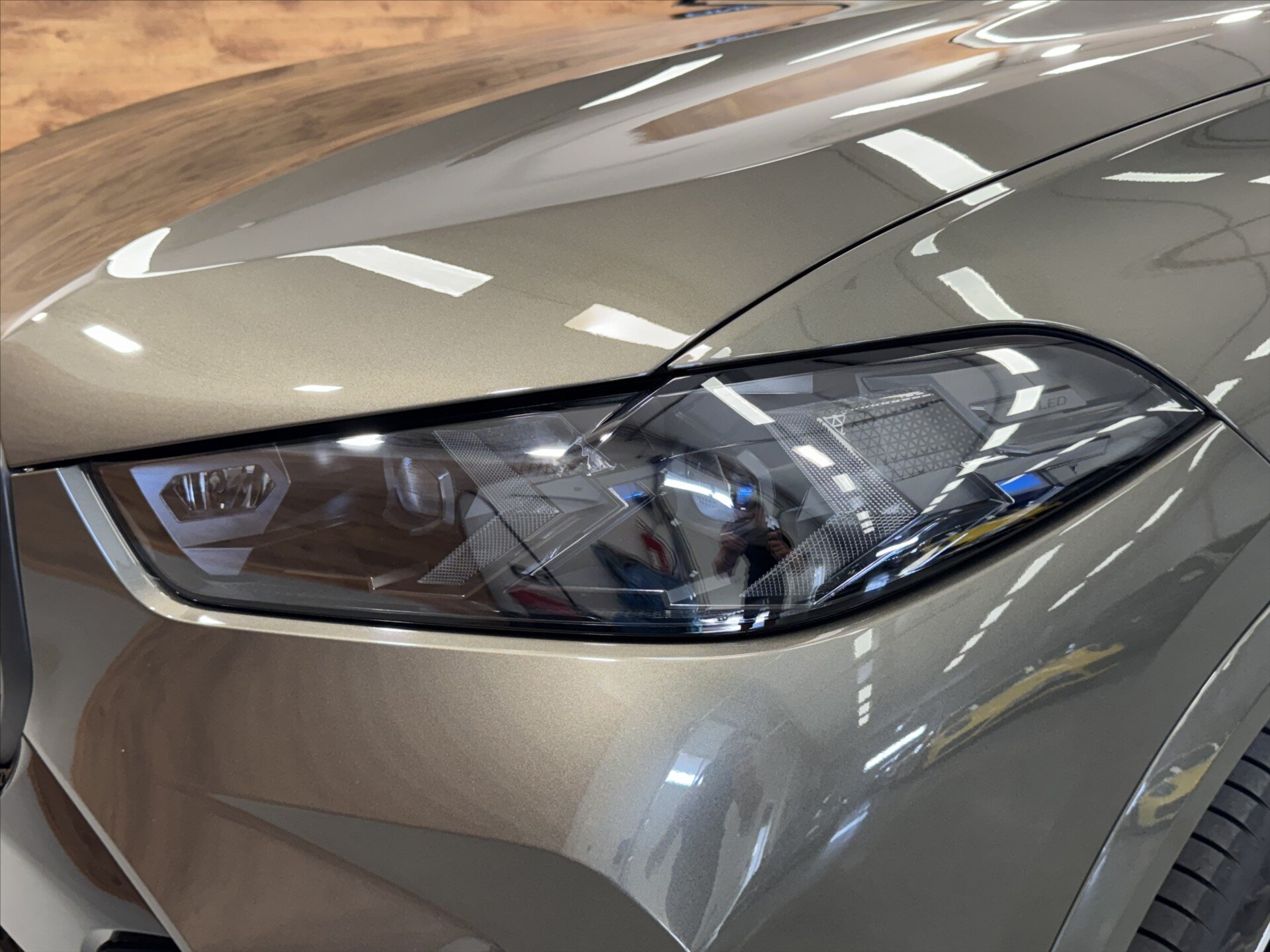 BMW X5 SUV 3,0 l 250 kw