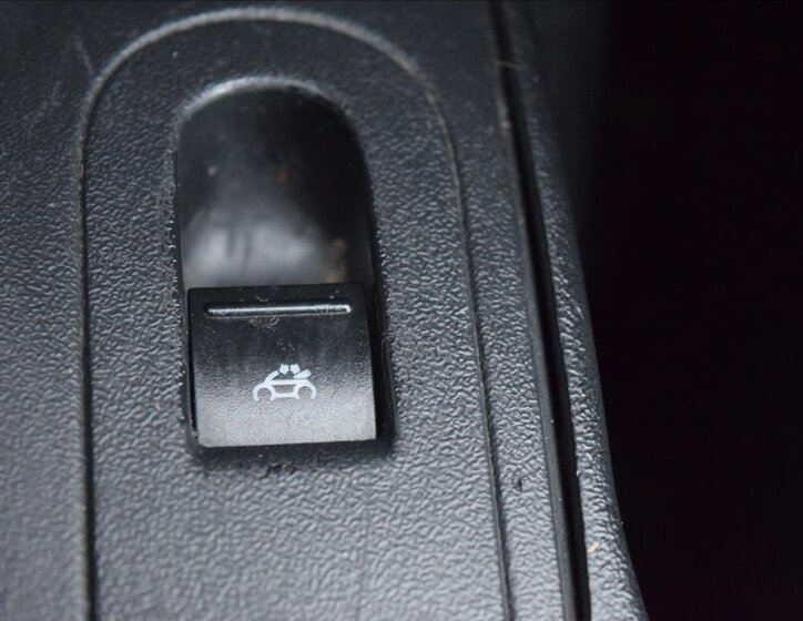 Volkswagen New Beetle Kabriolet 1,9 l 77 kw