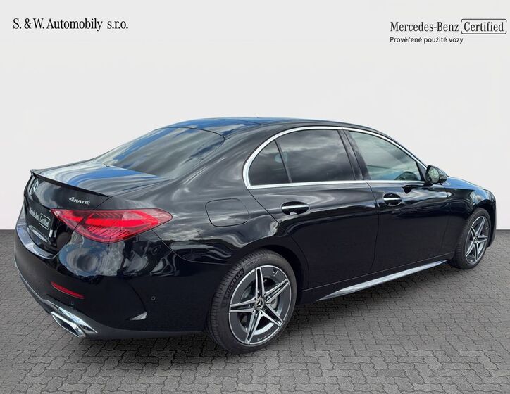 Mercedes-Benz Třídy C 8