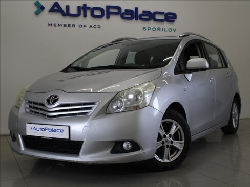 Toyota Verso MPV 2,0 l 93 kw