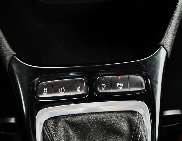 Opel Crossland X SUV / Terénní 1,5 l 75 kw