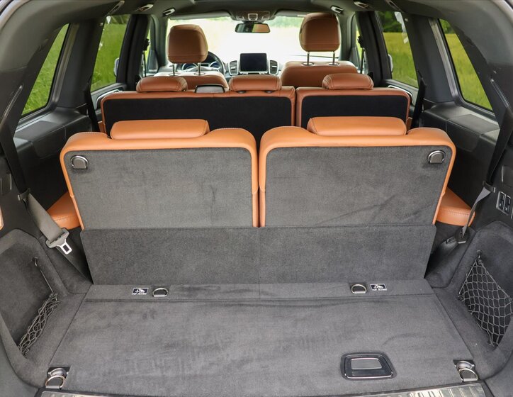 Mercedes-Benz GLS 11