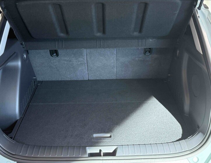 Hyundai Kona SUV 1,6 l 145 kw