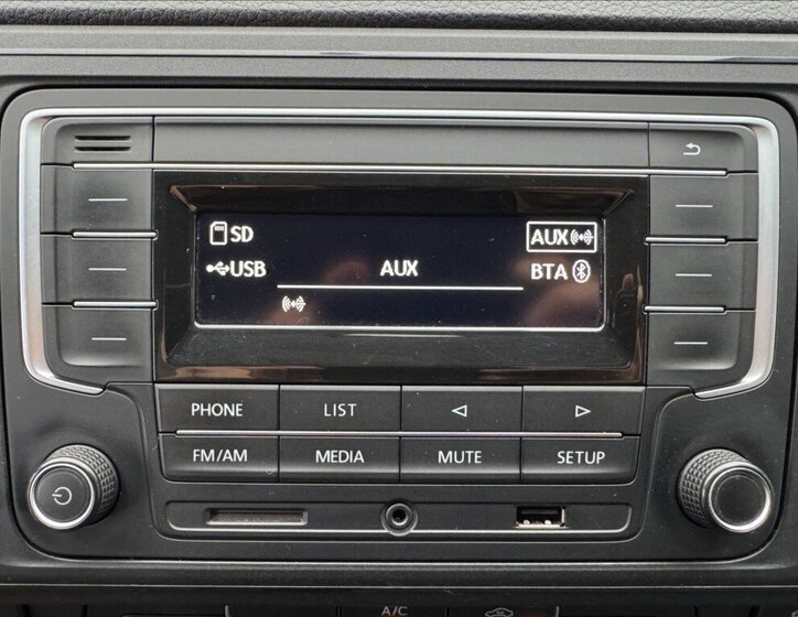 Volkswagen Transporter Skříň 2,0 l 110 kw