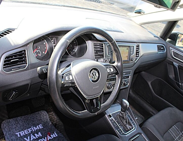 Volkswagen Golf Sportsvan Kombi 1,2 l 81 kw